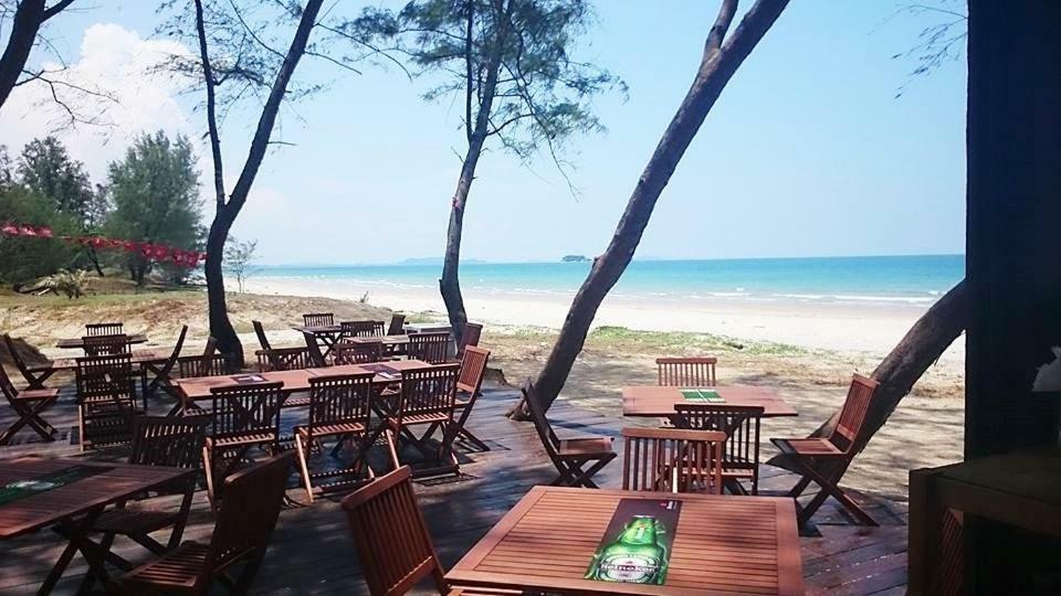 Kampung Sungai Ular Cherloft@Samsuria Beach Residences מראה חיצוני תמונה
